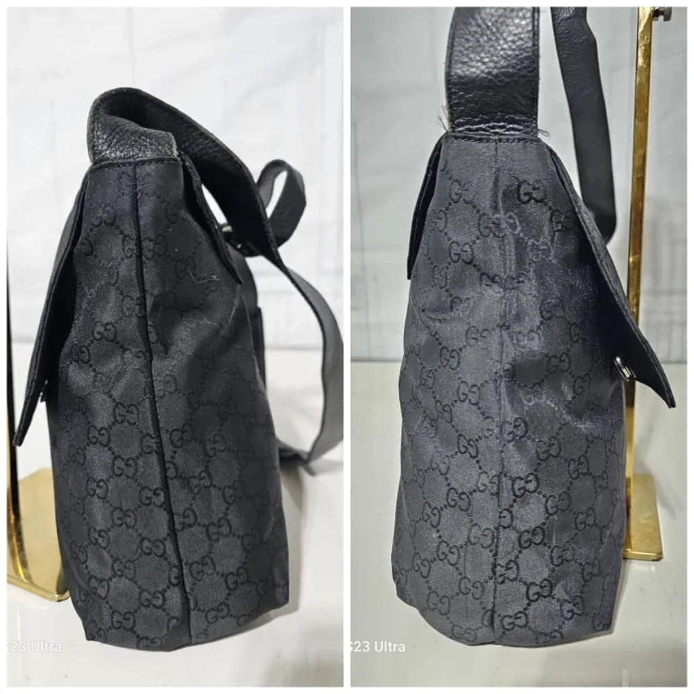Authentic Gucci GG Nylon Messenger Bag Black - Picture 3 of 12